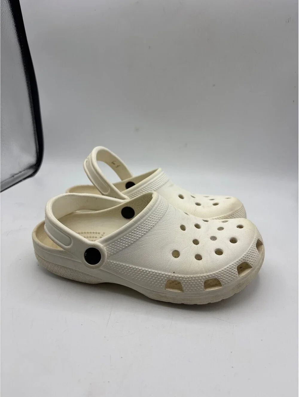 Crocs Classic Clog Unisex Slip On Women/Men Ultra Light Water-Friendly Sandal
